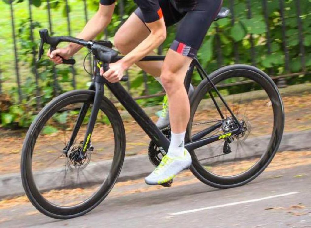 Is High Cadence Cycling Actually Slowing You Down?